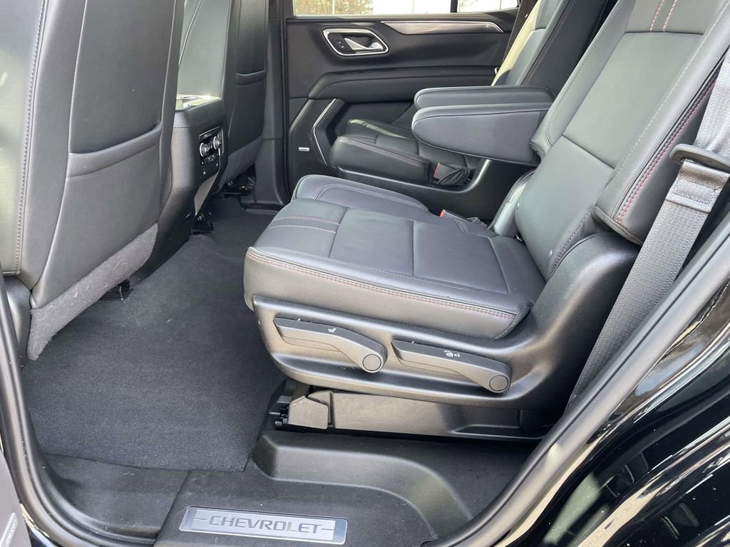 Used 2024 Chevrolet Tahoe RST w/ Luxury Package image 13