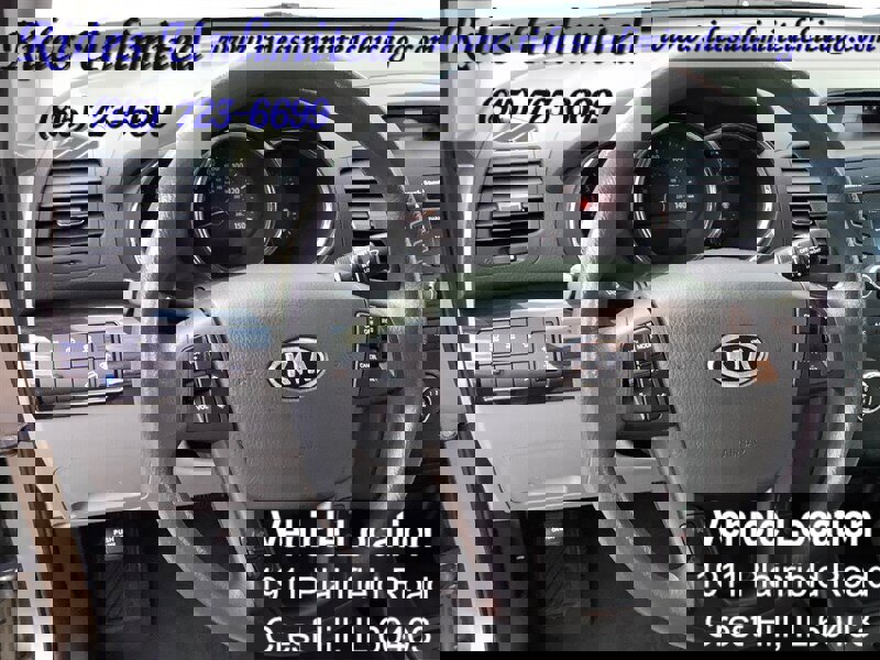 Used 2011 Kia Sorento LX image 15