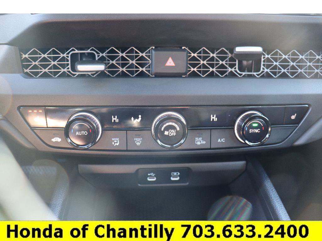 Certified 2025 Honda Accord SE image 16