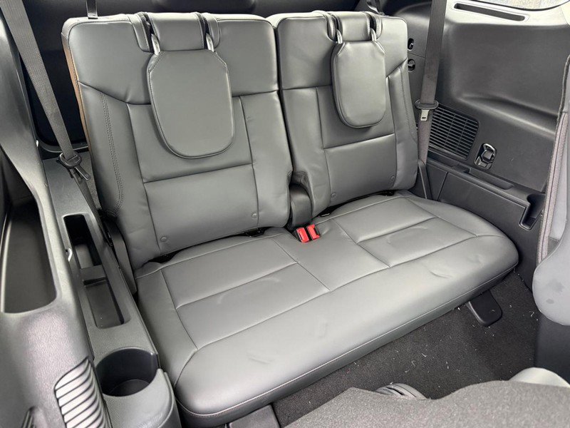 New 2026 Ford Explorer Active w/ Active Comfort Package image 6