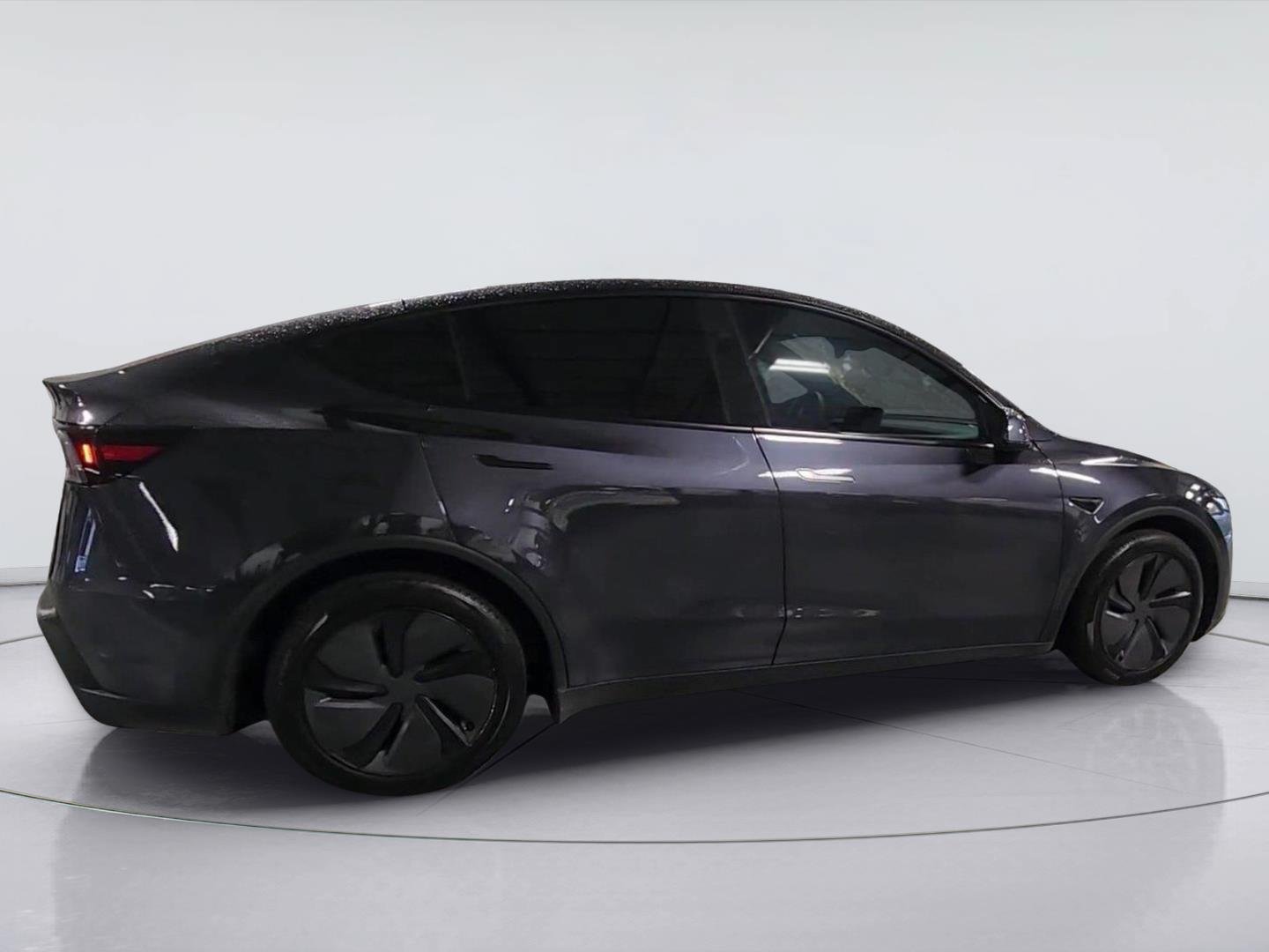 Used 2026 Tesla Model Y Long Range AWD/4WD image 9