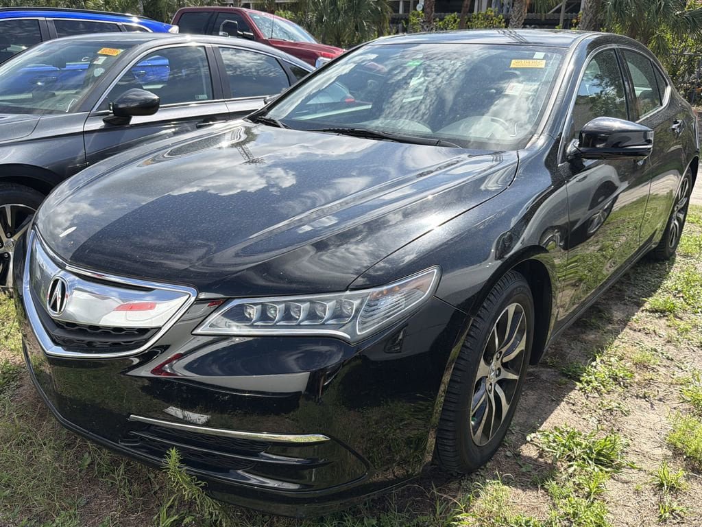 Used 2015 Acura TLX w/ Technology Package FWD image 3