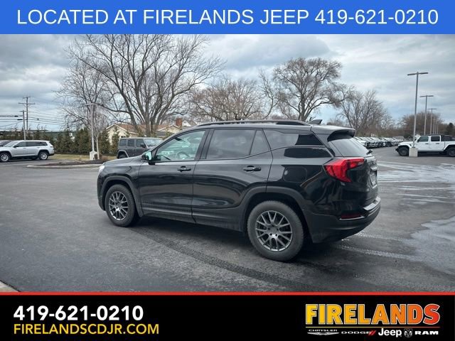 Used 2020 GMC Terrain SLE w/ Driver Convenience Package image 15