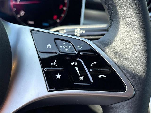 New 2025 Mercedes-Benz C 300 4MATIC Sedan image 12