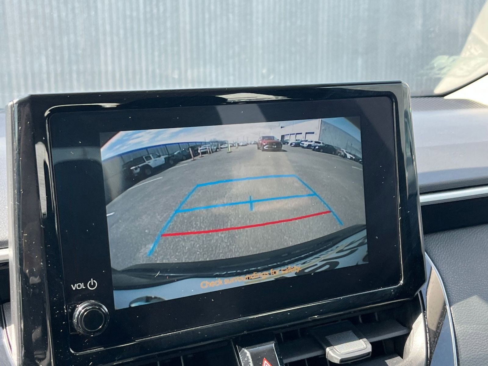 Used 2025 Toyota Corolla LE image 23