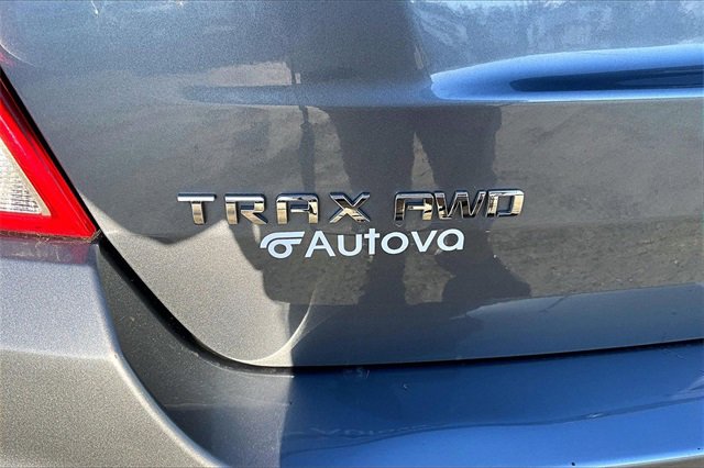 Used 2019 Chevrolet Trax LT w/ LT Convenience Package image 32