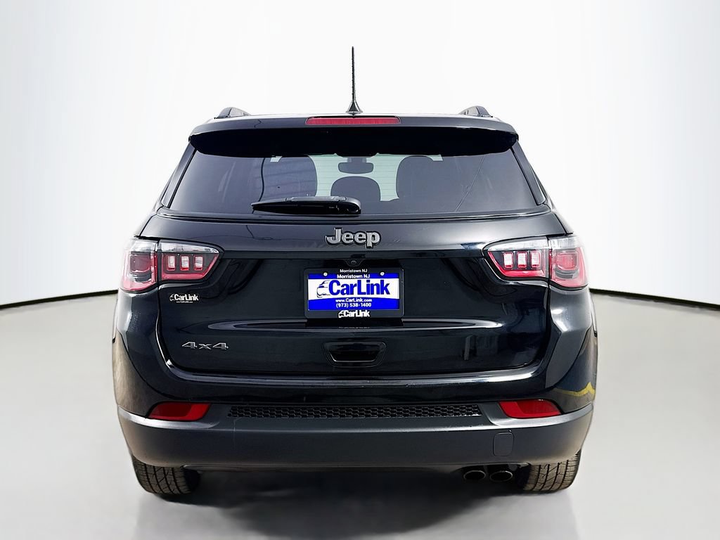 Used 2021 Jeep Compass Latitude w/ Sun and Sound Group AWD/4WD image 7