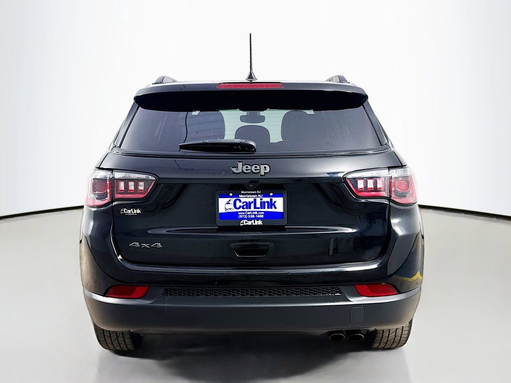 Used 2021 Jeep Compass Latitude w/ Sun and Sound Group AWD/4WD image 7