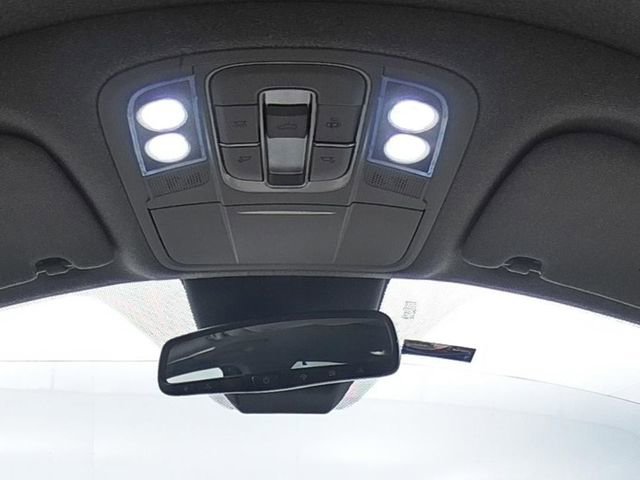 Used 2019 Hyundai Santa Fe Limited FWD image 25