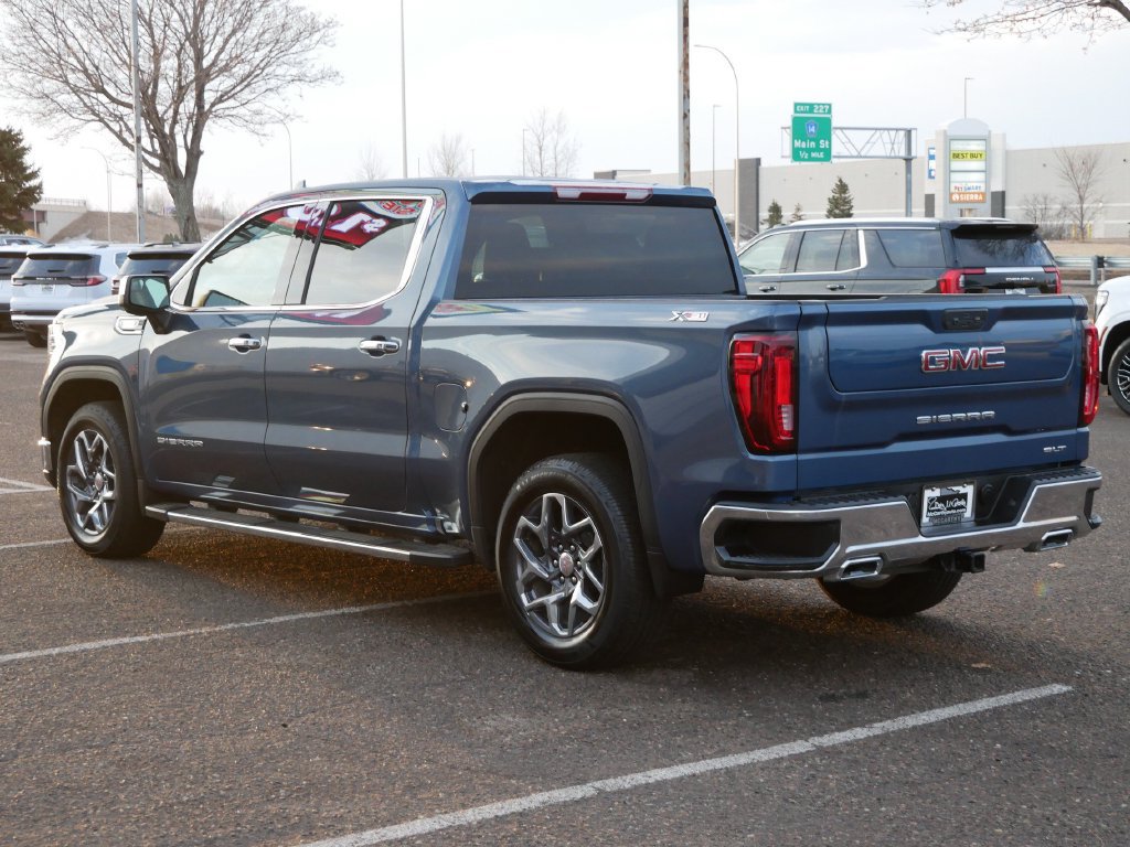 Used 2024 GMC Sierra 1500 SLT w/ SLT Premium Package AWD/4WD image 7