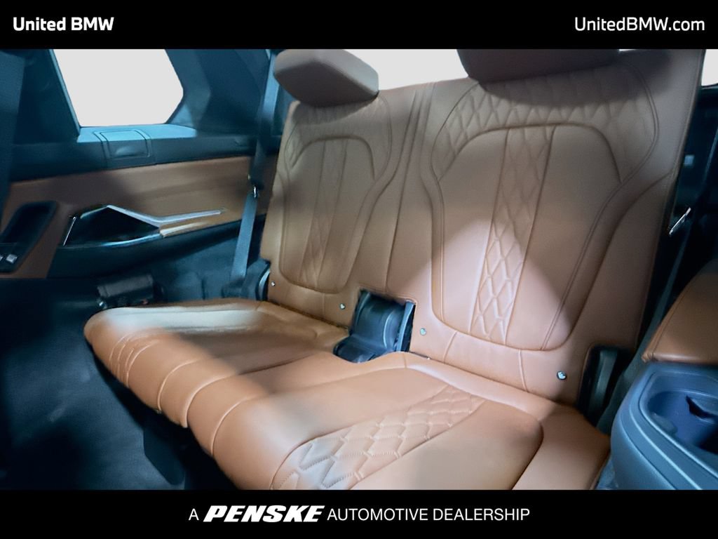 New 2027 BMW X7 xDrive40i w/ M Sport Package AWD/4WD image 14