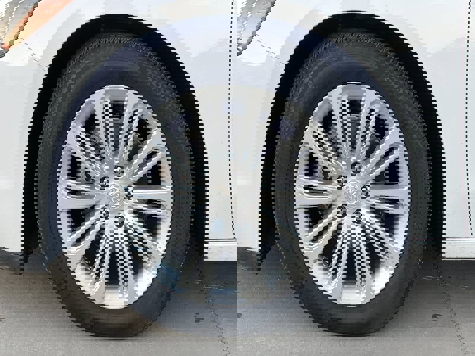 Used 2019 Buick LaCrosse Preferred image 26