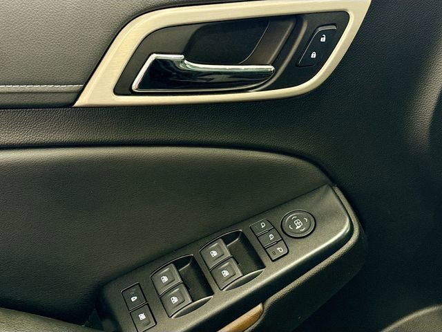 Used 2020 GMC Yukon Denali w/ Denali Premium Package AWD/4WD image 19