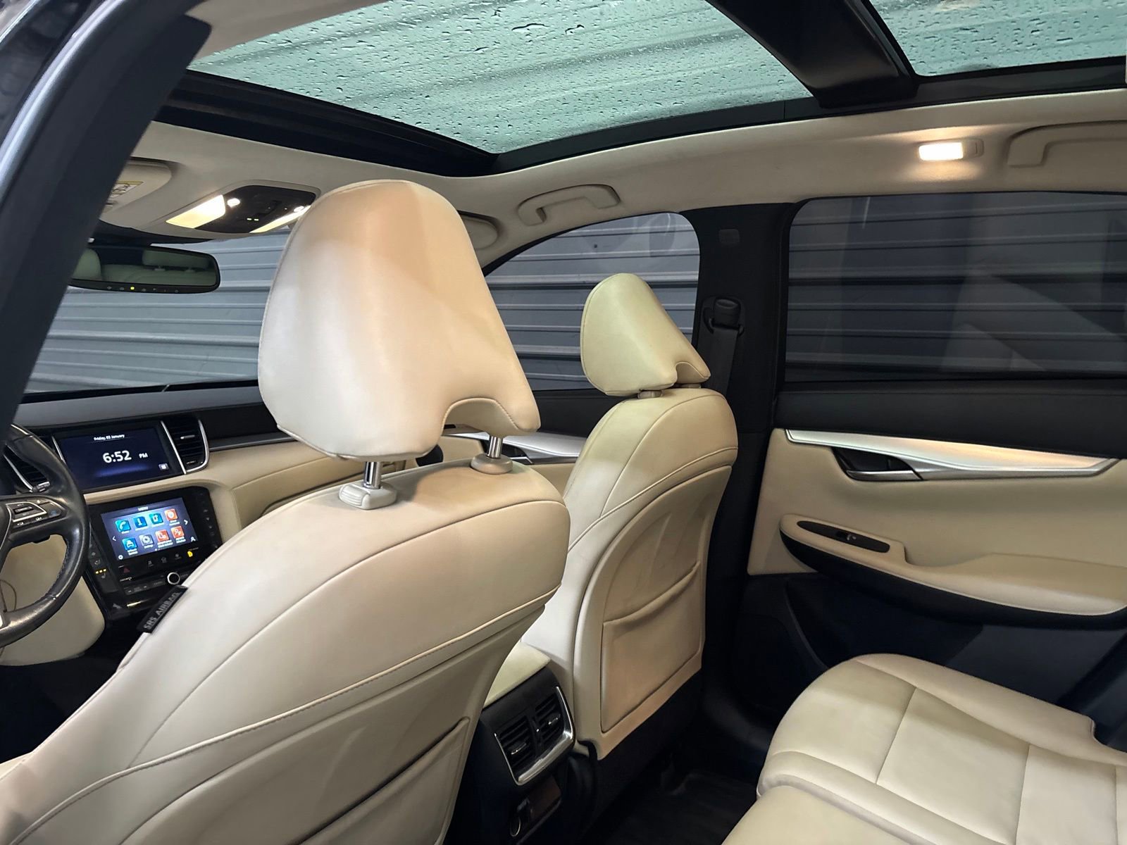 Used 2021 INFINITI QX50 Luxe image 25