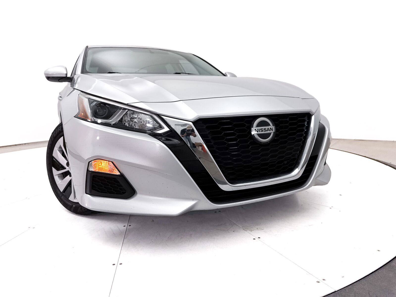 Used 2020 Nissan Altima 2.5 S FWD image 4