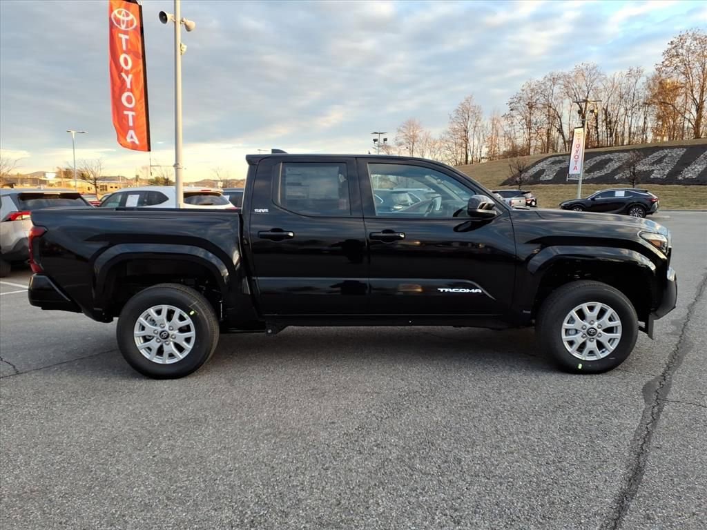 New 2026 Toyota Tacoma SR5 image 3