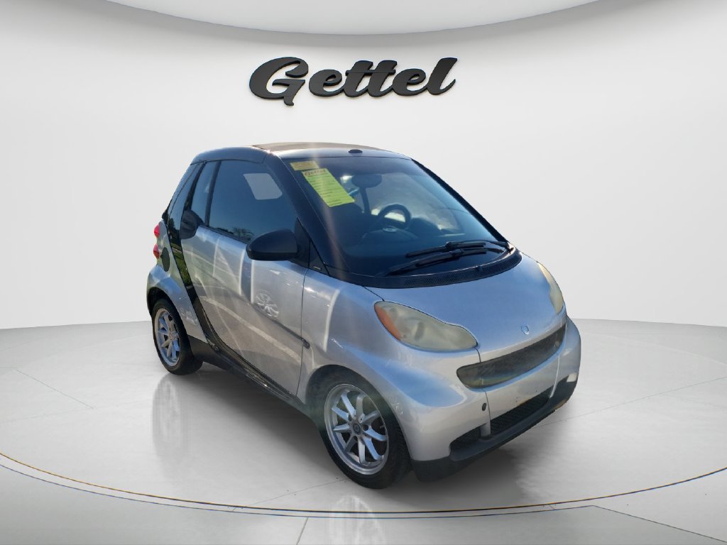 Used 2009 smart fortwo passion RWD image 3