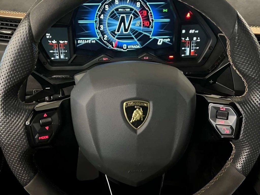 Used 2022 Lamborghini Aventador LP 780-4 Ultimae image 31