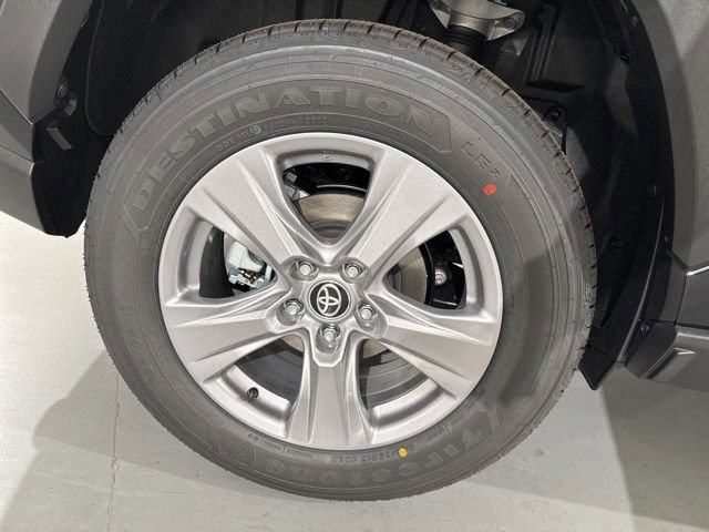 New 2025 Toyota RAV4 XLE image 14