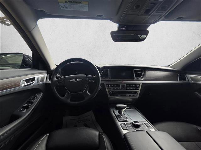 Used 2018 Genesis G80 3.8 w/ Option Group 03 image 17