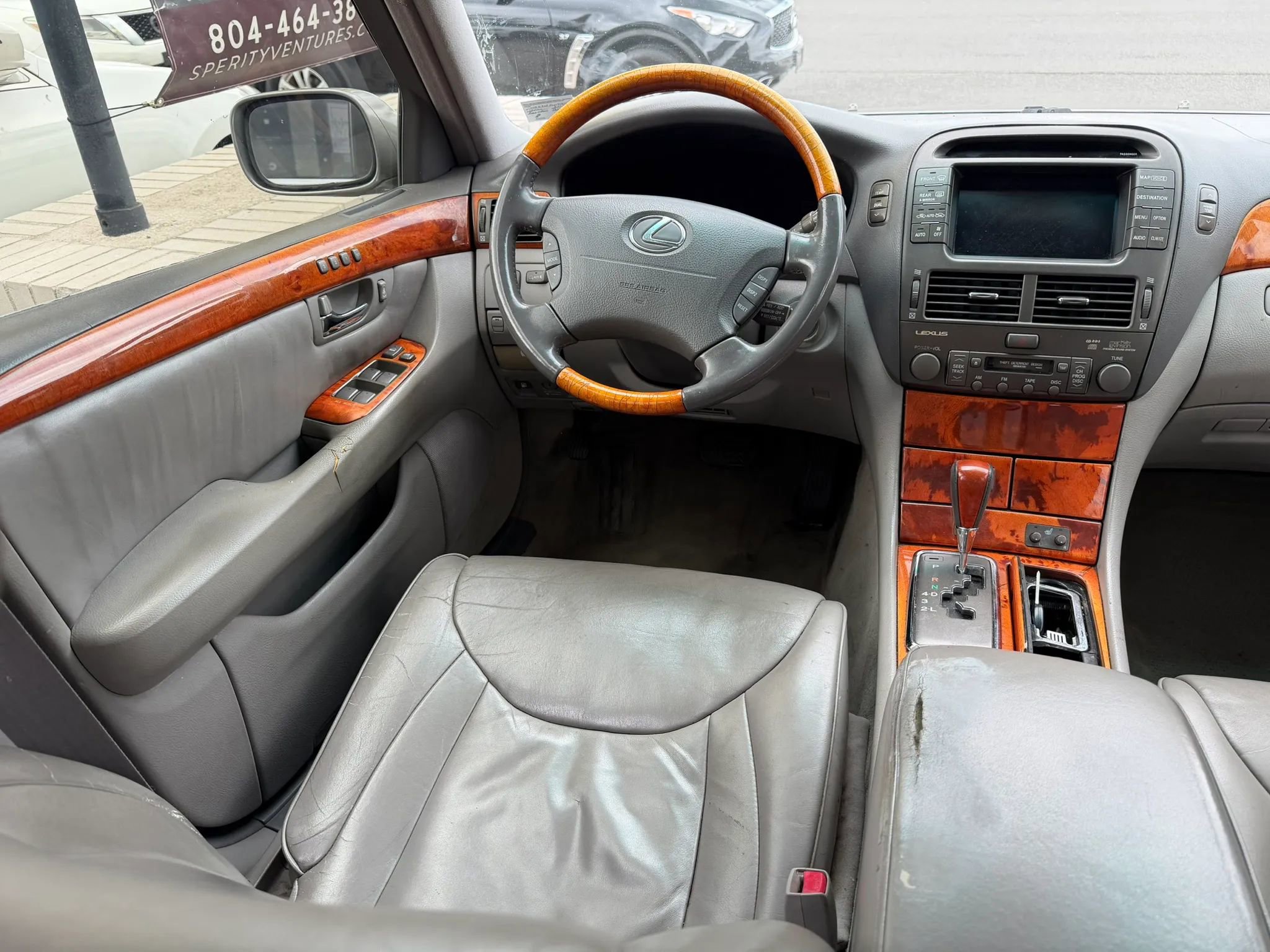 Used 2002 Lexus LS 430 RWD image 18