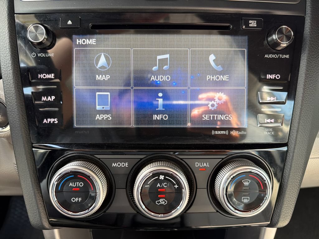 Used 2016 Subaru Forester 2.5i Touring w/ Eyesight & Navigation System AWD/4WD image 40