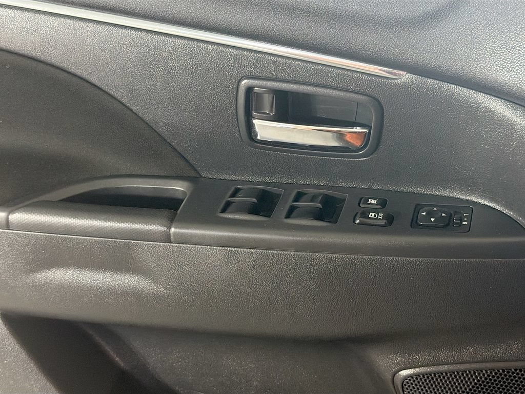 Used 2022 Mitsubishi Outlander Sport LE AWD/4WD image 18
