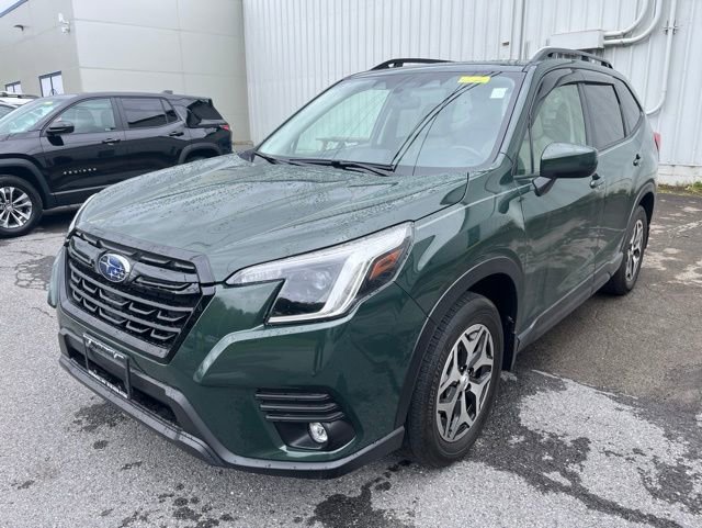 Used 2024 Subaru Forester Premium AWD/4WD image 10