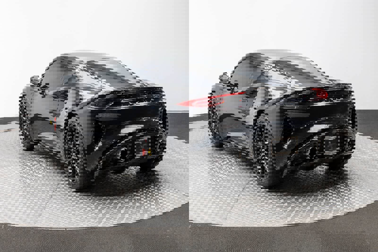 Used 2024 Lotus Emira First Edition RWD image 4