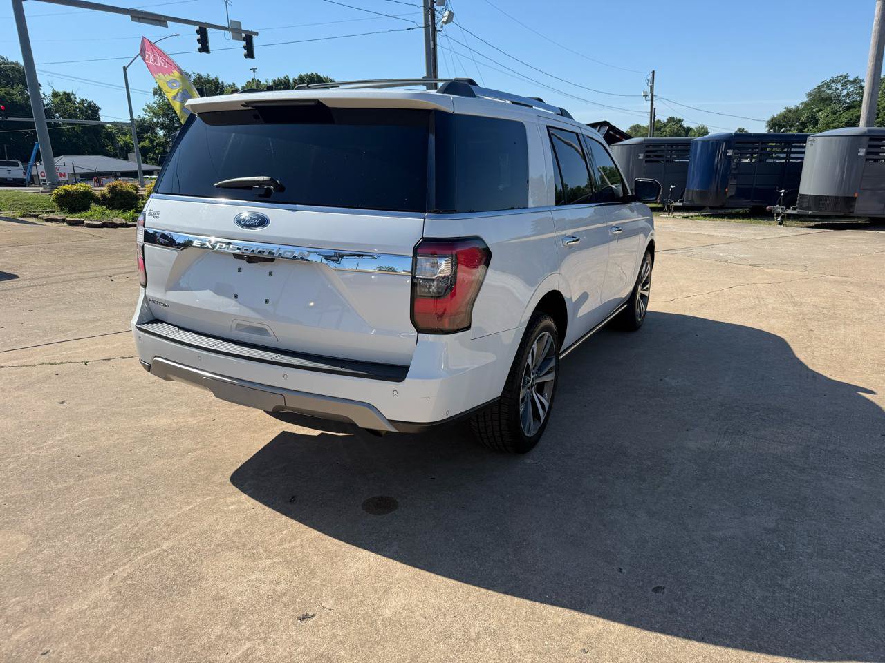 Used 2021 Ford Expedition Limited RWD image 5