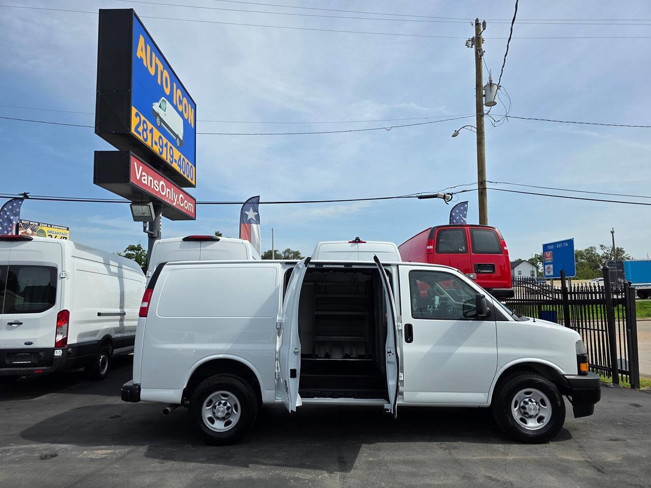 Used 2019 Chevrolet Express 2500 w/ Safety Package image 5