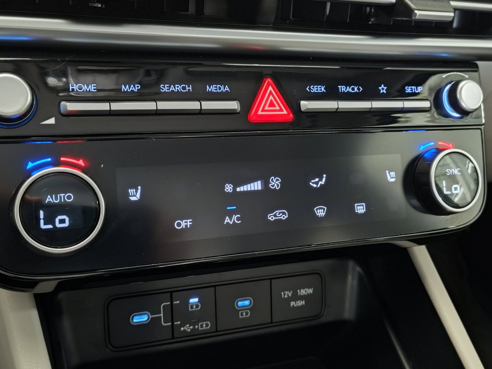 Certified 2026 Hyundai Tucson SEL Plus AWD/4WD image 12
