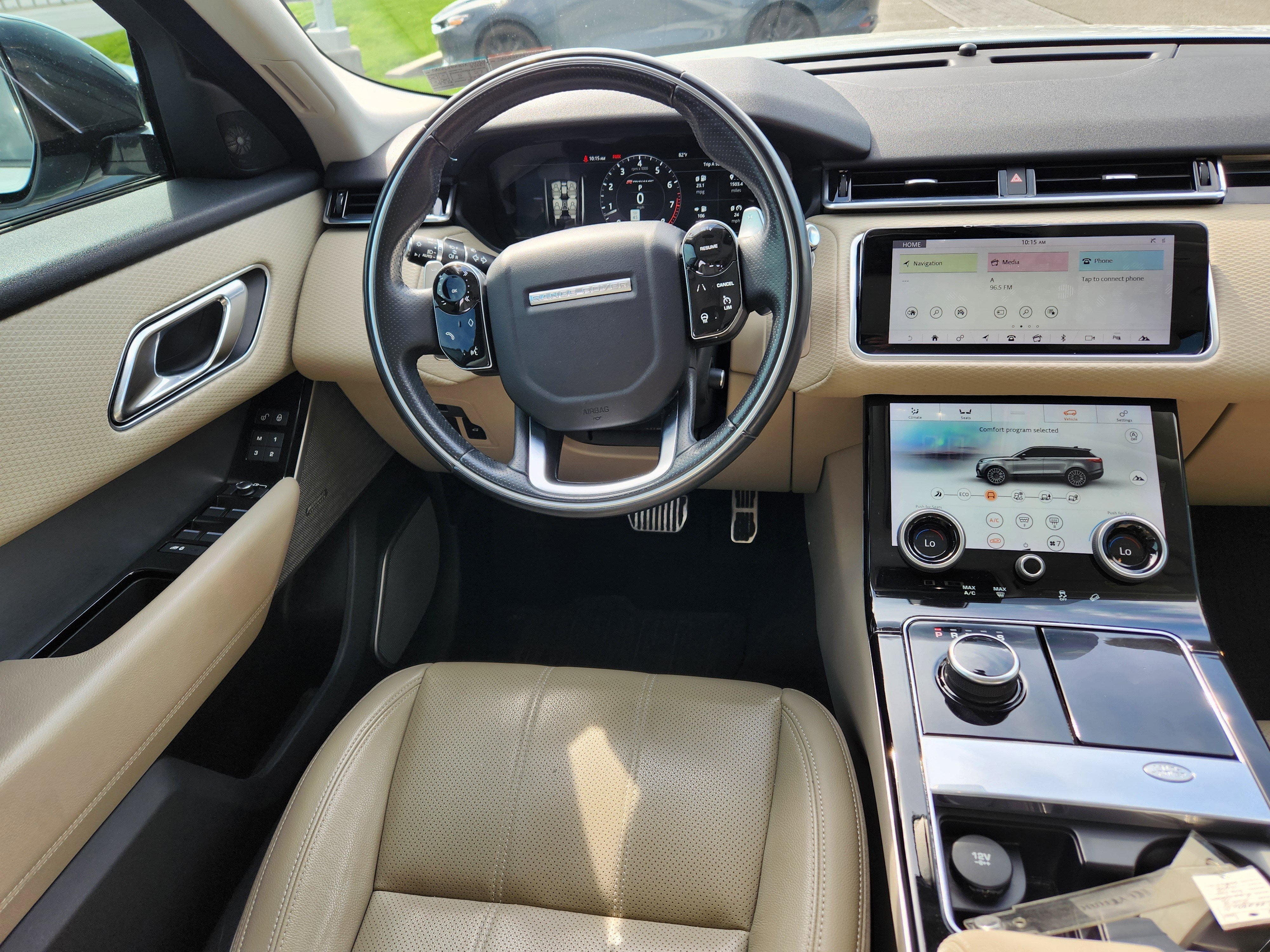 Used 2018 Land Rover Range Rover Velar R-Dynamic SE AWD/4WD image 13