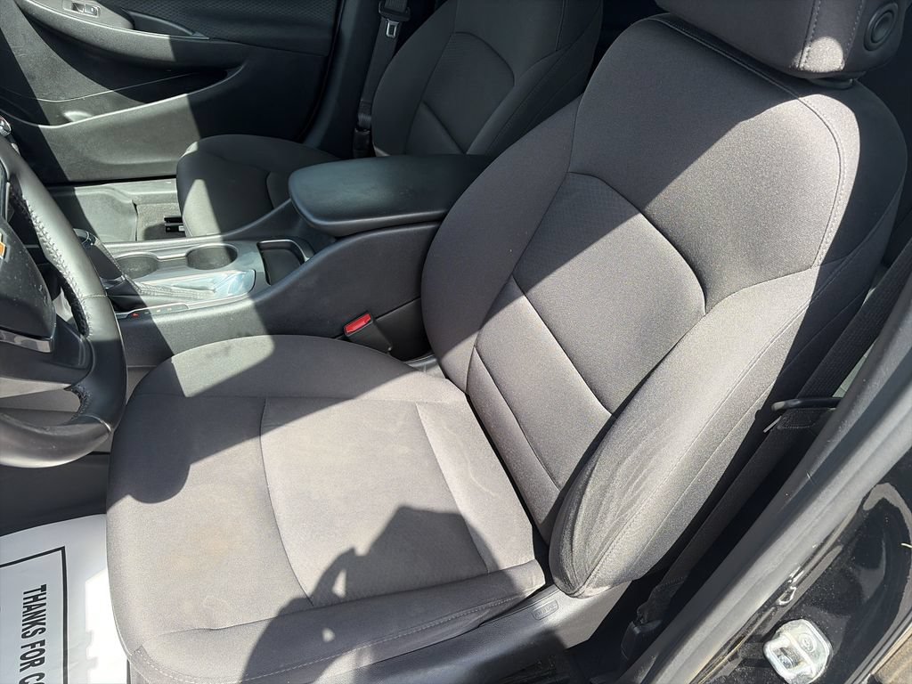 Used 2020 Chevrolet Malibu RS FWD image 12