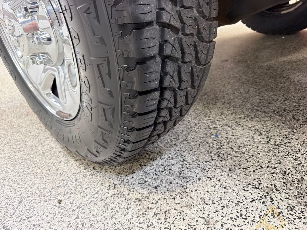 Used 2018 RAM 2500 Tradesman w/ Chrome Appearance Group AWD/4WD image 46
