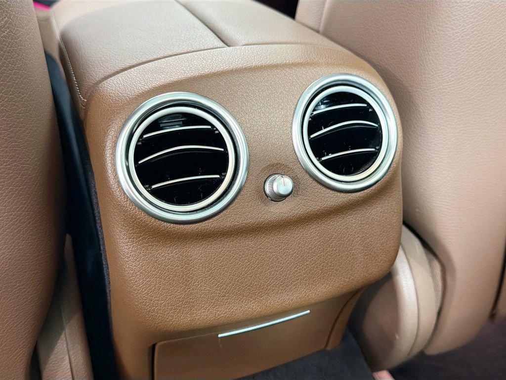 Used 2022 Mercedes-Benz E 350 Sedan image 26