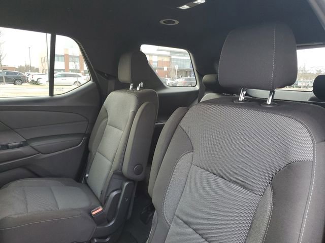 Used 2022 Chevrolet Traverse LT image 30