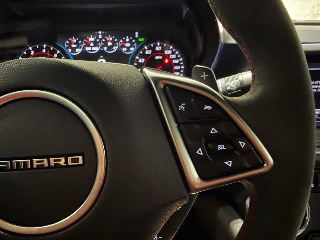 Used 2017 Chevrolet Camaro ZL1 RWD image 15