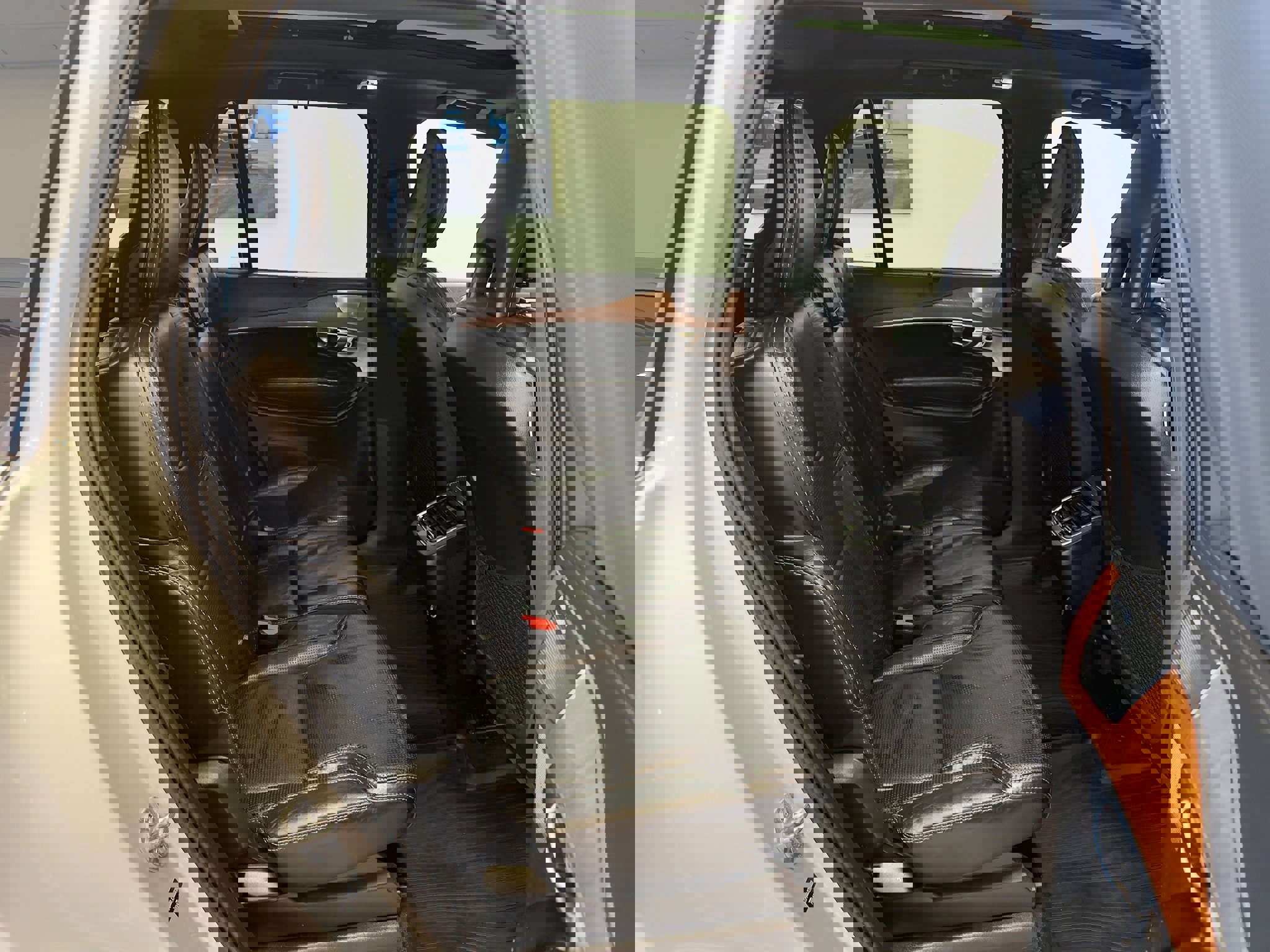 Used 2018 Volvo XC90 T6 Inscription w/ Convenience Package image 30