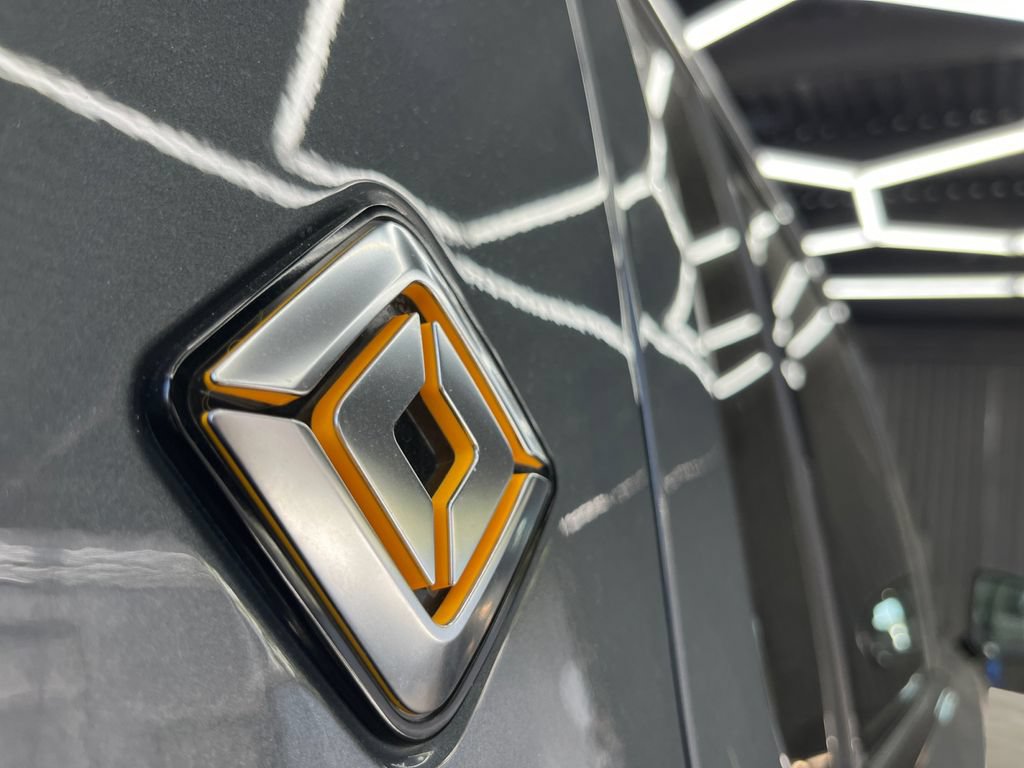 Used 2023 Rivian R1S Adventure AWD/4WD image 24