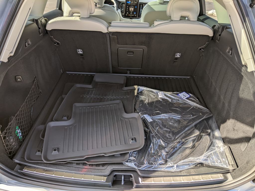 Certified 2026 Volvo XC60 B5 Ultra w/ Protection Package Premier image 26