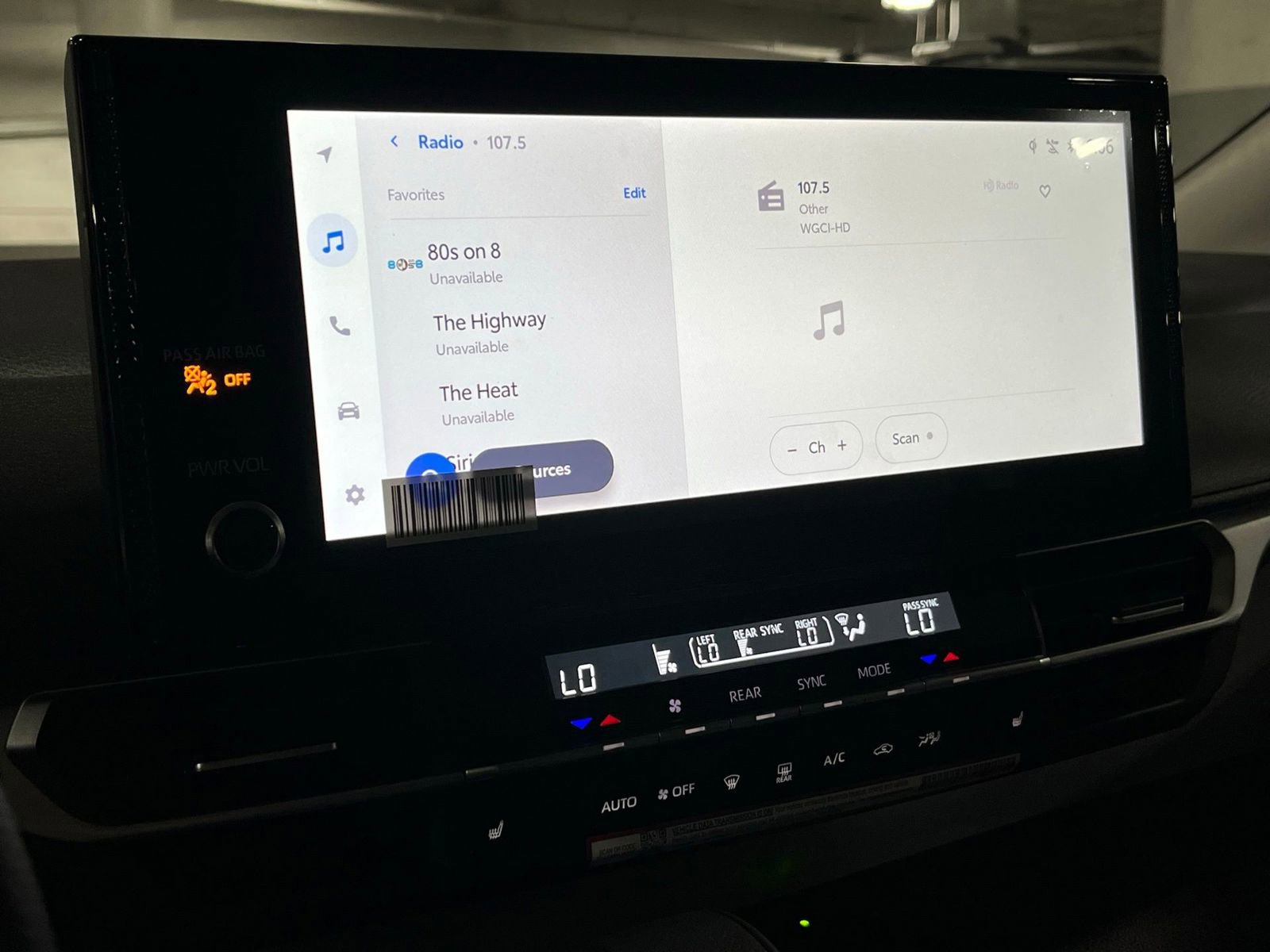 New 2026 Toyota Sienna XLE FWD image 22