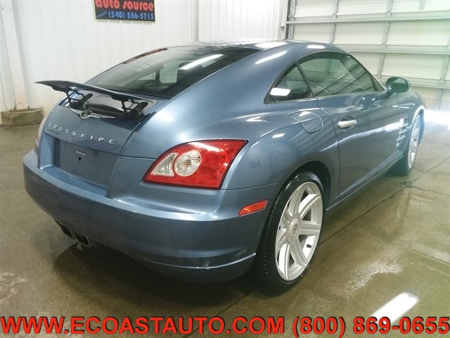 Used 2005 Chrysler Crossfire Limited RWD image 3