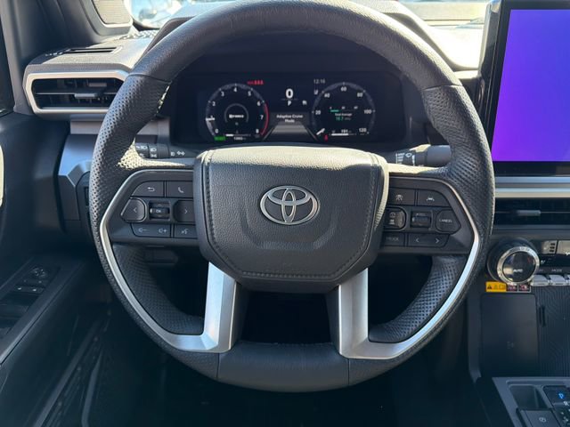 Used 2025 Toyota Tacoma TRD Off-Road w/ TRD Off Road Premium Package image 21