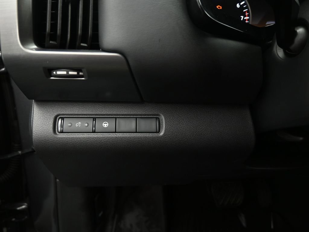 Used 2023 Nissan Pathfinder Rock Creek image 12