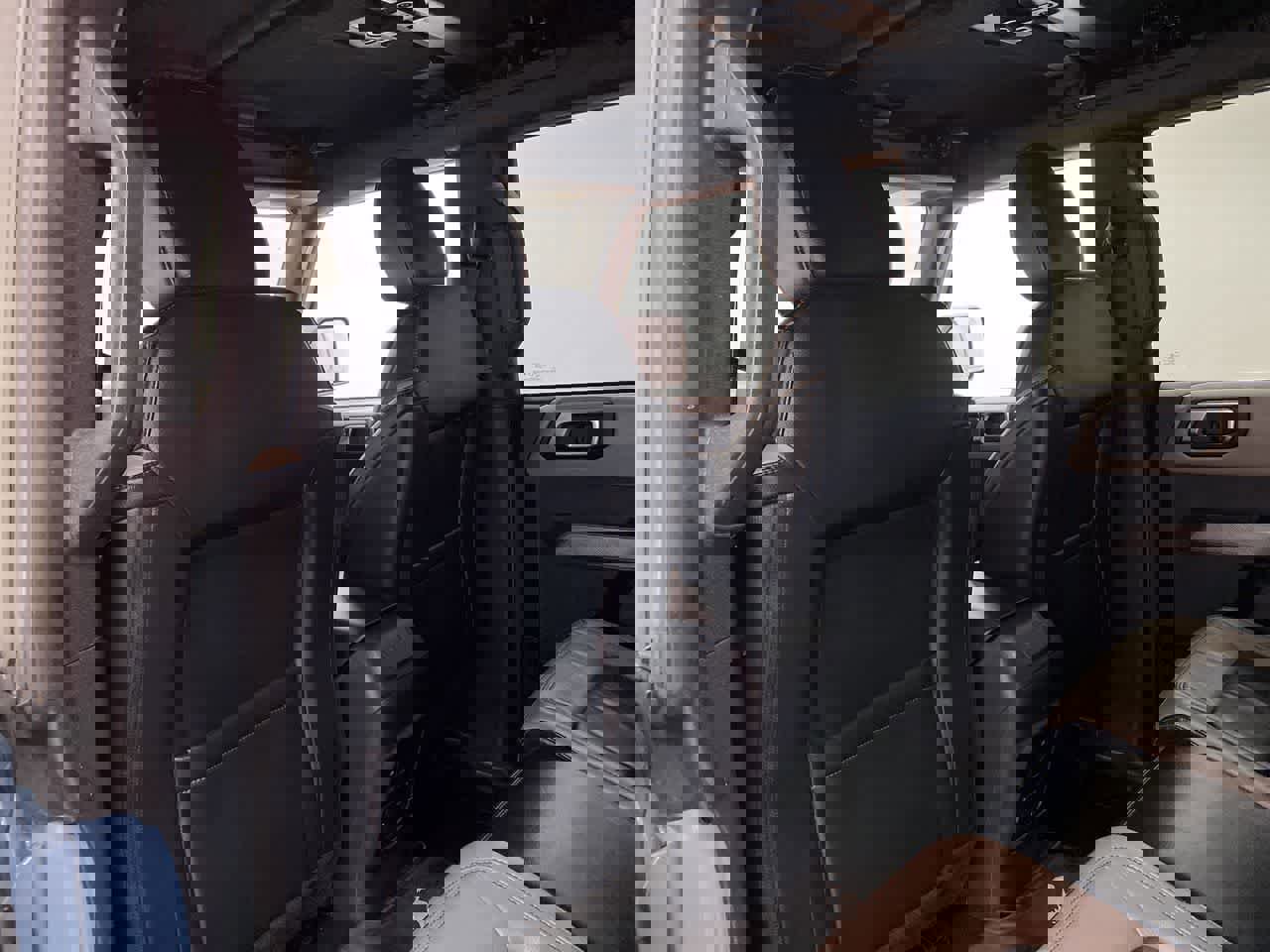 Used 2022 Ford Bronco Wildtrak image 15