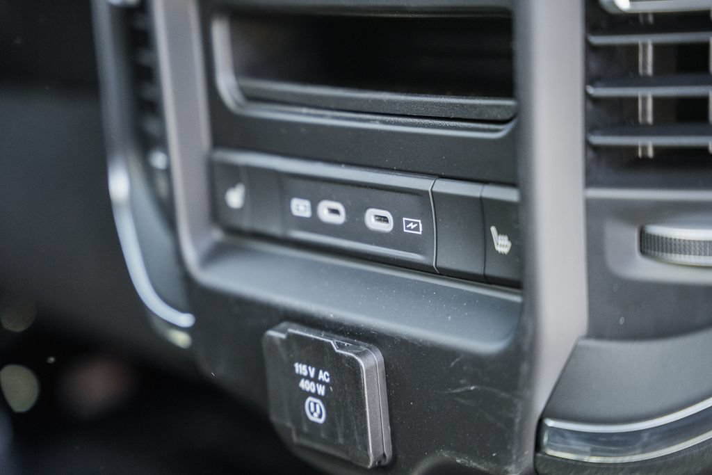 New 2026 RAM 2500 Laramie AWD/4WD image 39