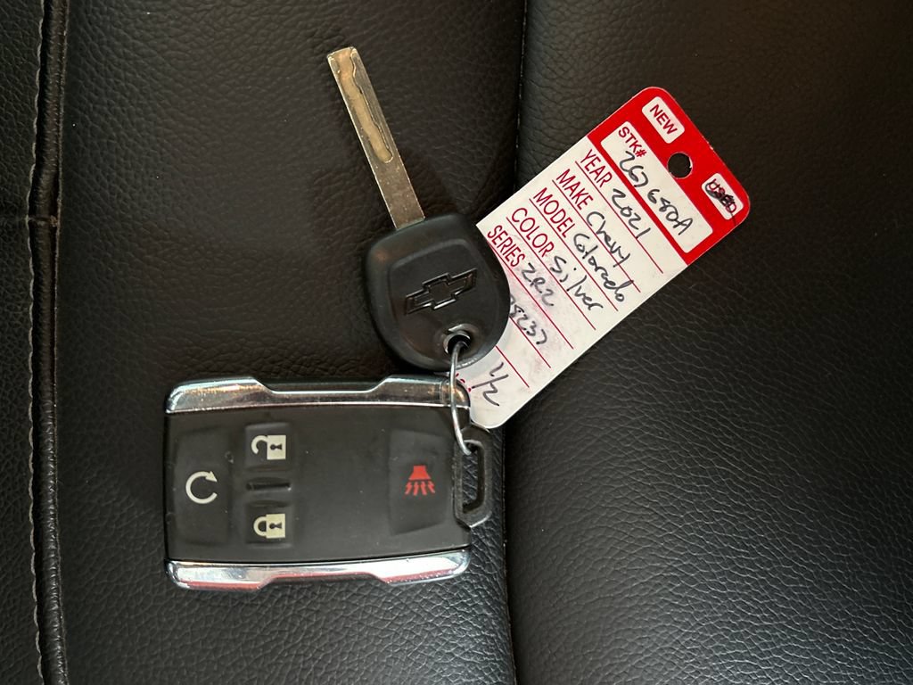 Used 2019 Chevrolet Colorado ZR2 AWD/4WD image 32