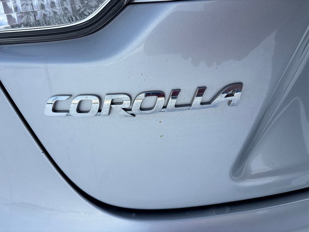 Used 2022 Toyota Corolla LE image 14