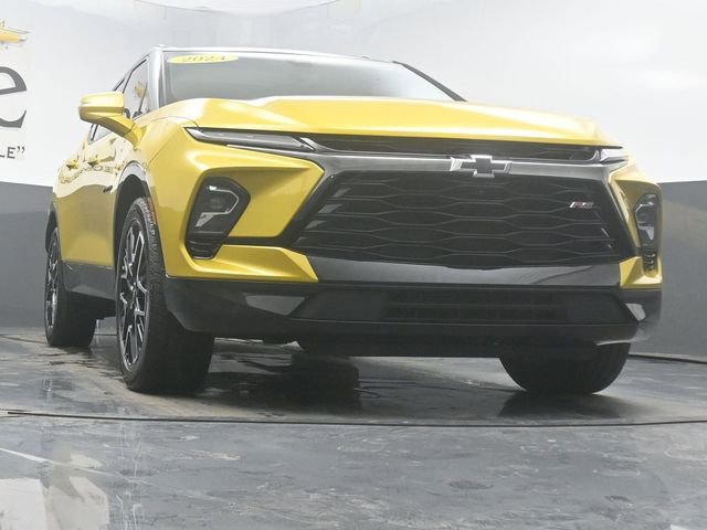 Used 2024 Chevrolet Blazer RS w/ Driver Confidence II Package image 3